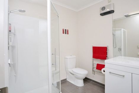 Photo of property in 10 Northside Drive, Waikiwi, Invercargill, 9810