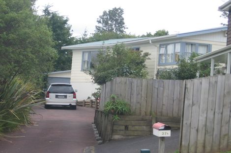 Photo of property in 2/37 Roberts Road, Glenfield, Auckland, 0629