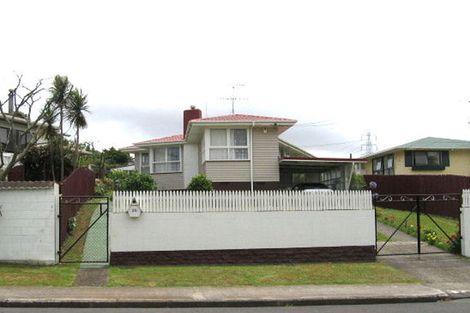 Photo of property in 25 Coppins Road, Mount Wellington, Auckland, 1062