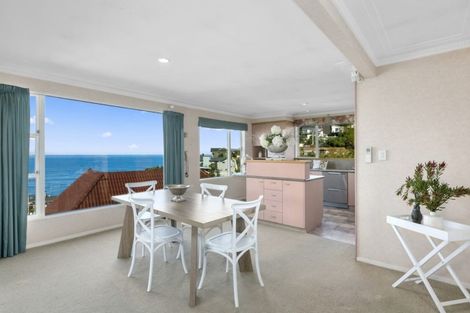 Photo of property in 64 Cliffs Road, Saint Clair, Dunedin, 9012