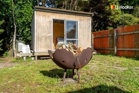 Photo of property in 20 Carnock Road, Harwood, Dunedin, 9077