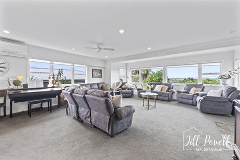 Photo of property in 2 Bickerstaffe Road, Maungaturoto, 0520