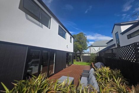 Photo of property in 2/17 Matai Street East, Riccarton, Christchurch, 8011