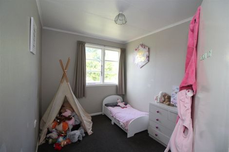 Photo of property in 208 Balmoral Drive, Tokoroa, 3420