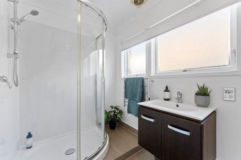 Photo of property in 1/1 Park Avenue, Takapuna, Auckland, 0622