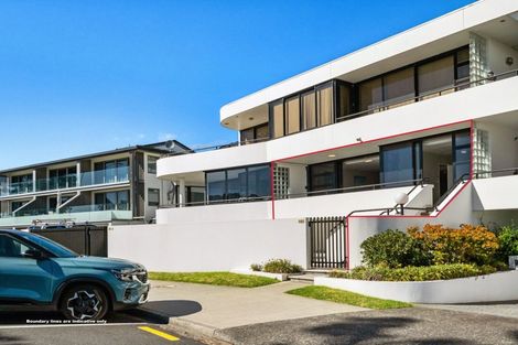 Photo of property in 3/10 Marine Parade, Mount Maunganui, 3116