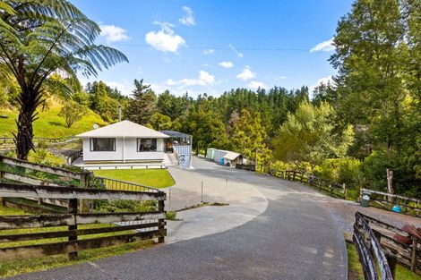 Photo of property in 677 Matakana Valley Road, Matakana, Warkworth, 0985