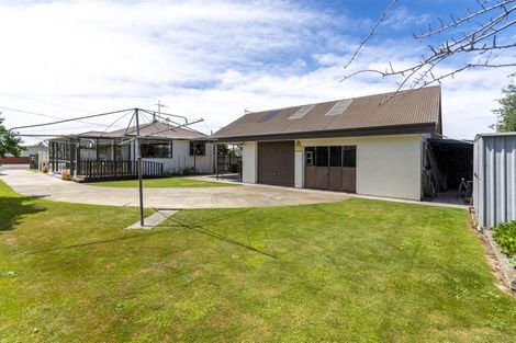 Photo of property in 11 East Belt, Rangiora, 7400