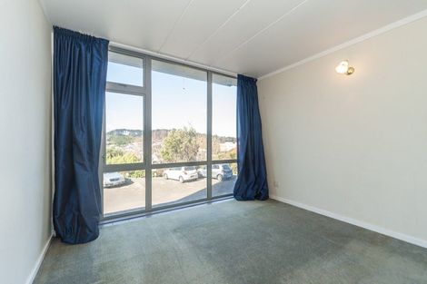 Photo of property in Mccallister Heights, 3/381 Adelaide Road, Newtown, Wellington, 6021