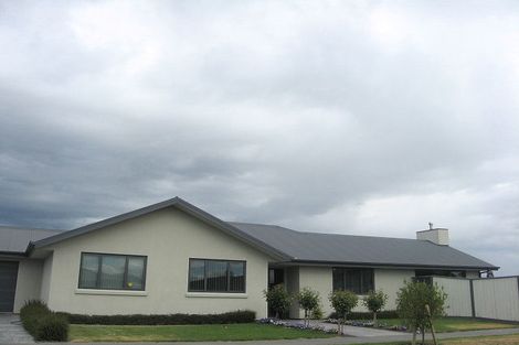 Photo of property in 3 Excalibur Place, Burwood, Christchurch, 8083