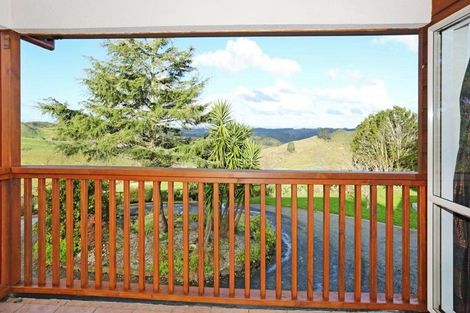 Photo of property in 35 Trigg Road, Huapai, Kumeu, 0810