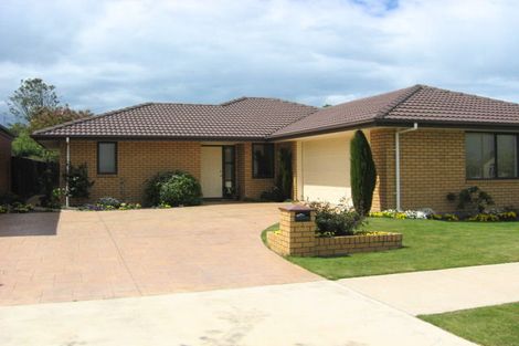 Photo of property in 17 Richard Seddon Drive, Northwood, Christchurch, 8051