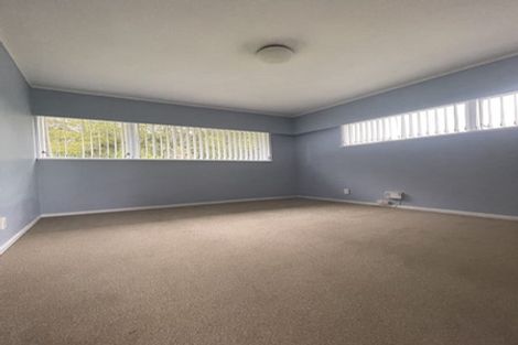 Photo of property in 70 Mountbatten Avenue, Hillcrest, Auckland, 0627