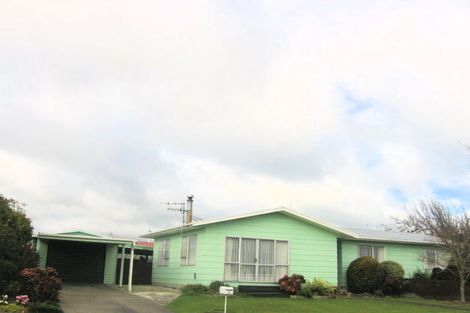 Photo of property in 9 Ashton Place, Highbury, Palmerston North, 4412