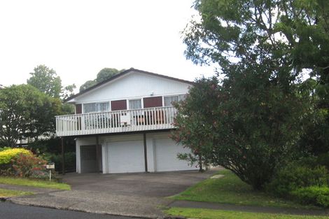 Photo of property in 9 Gretel Place, Hillcrest, Auckland, 0627