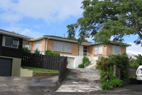 Photo of property in 16 Addis Place, Shelly Park, Auckland, 2014
