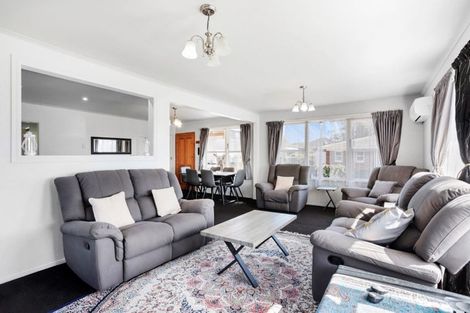 Photo of property in 14 Parker Avenue, New Lynn, Auckland, 0600