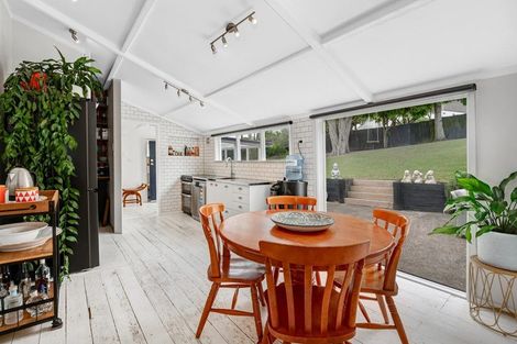 Photo of property in 3 Gow Street, Helensville, 0800