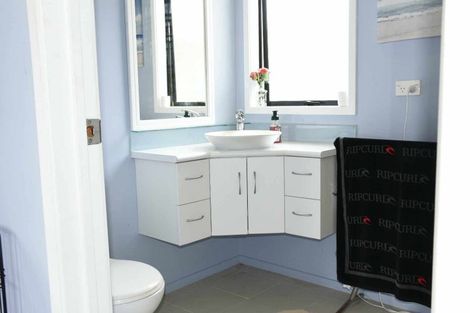 Photo of property in 299 Big Bay Road, Manukau Heads, Awhitu, 2684