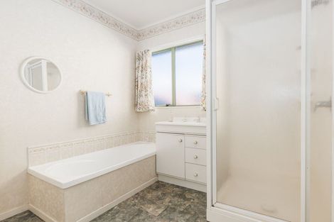 Photo of property in 19b Dennis Taylor Court, Paraparaumu, 5032