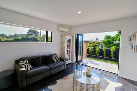 Photo of property in 97 Barrack Road, Mount Wellington, Auckland, 1060