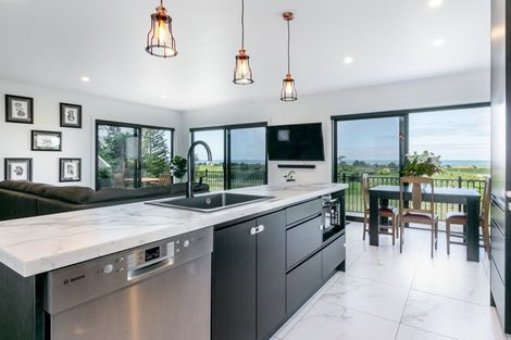Photo of property in 685 Main North Road, Bay View, Napier, 4104