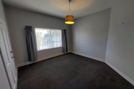 Photo of property in 90 Olliviers Road, Phillipstown, Christchurch, 8011