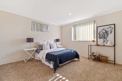 Photo of property in 14 Magnolia Drive, Waiuku, 2123