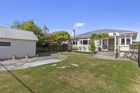 Photo of property in 15 Brasell Street, Fairfield, Lower Hutt, 5011