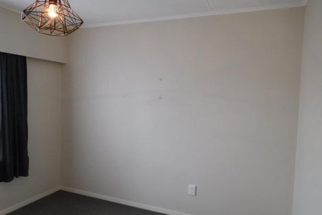 Photo of property in 25 Ruthven Road, Wainuiomata, Lower Hutt, 5014