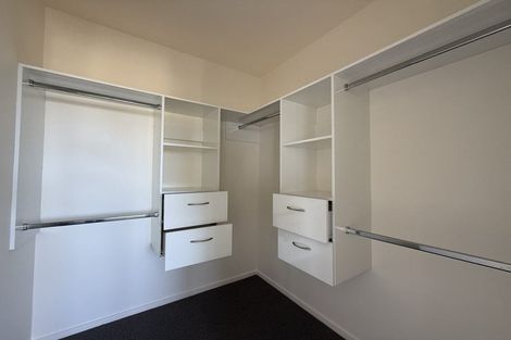 Photo of property in 24c Bradbury Road, Botany Downs, Auckland, 2010