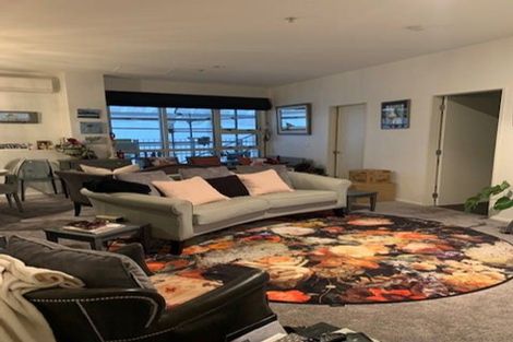 Photo of property in Stadium Garden Flats, 411/107 Thorndon Quay, Pipitea, Wellington, 6011