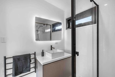 Photo of property in 37 Jenkin Street, Strathern, Invercargill, 9812