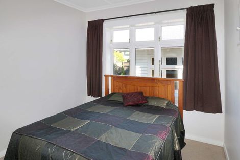 Photo of property in 10 Raymond Terrace, Fairfield, Lower Hutt, 5011