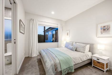 Photo of property in 3 Keel Street, Long Bay, Auckland, 0630