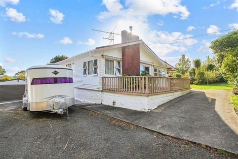 Photo of property in 370 Taupaki Road, Taupaki, Henderson, 0782