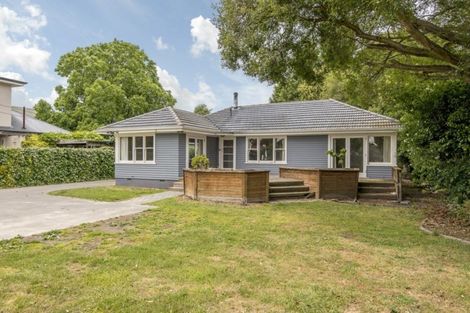 Photo of property in 61b Aorangi Road, Bryndwr, Christchurch, 8053