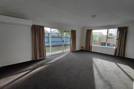 Photo of property in 2/19 Euston Street, Riccarton, Christchurch, 8041