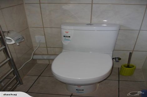 Photo of property in 1/17 Beulah Avenue, Rothesay Bay, Auckland, 0630