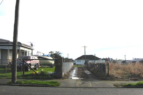 Photo of property in 21a Burrows Street, Bluff, 9814