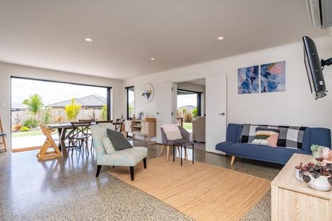 Photo of property in 27 Celtic Place, Waipu, 0510