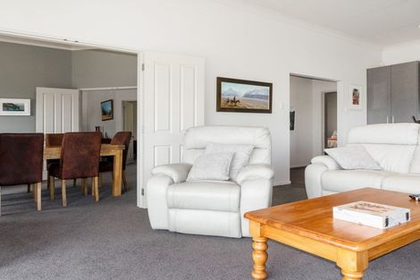 Photo of property in 24 Harbour View Heights, Picton, 7220