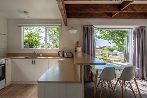 Photo of property in 16a Greenstone Place, Fernhill, Queenstown, 9300