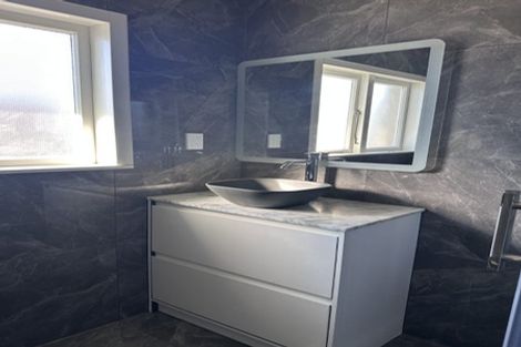 Photo of property in 8 Landscape Road, Pukekohe, 2120