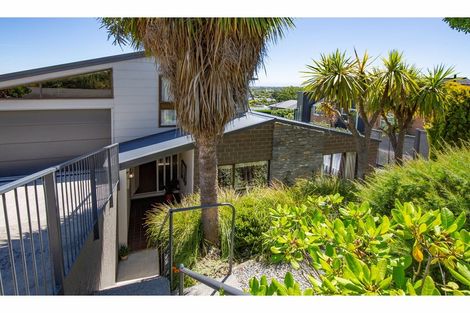 Photo of property in 4 Morven Terrace, Huntsbury, Christchurch, 8022