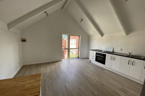 Photo of property in 5a/66 Mount Eden Road, Mount Eden, Auckland, 1024