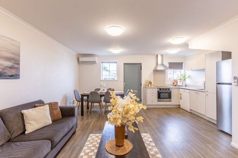 Photo of property in 11 Chiefs Court, Hamilton East, Hamilton, 3216