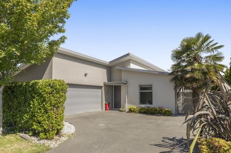Photo of property in 47 Mokihi Gardens, Hillmorton, Christchurch, 8024