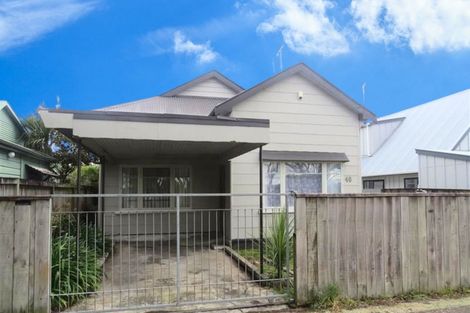 Photo of property in 46 Campbell Street, Palmerston North, 4410