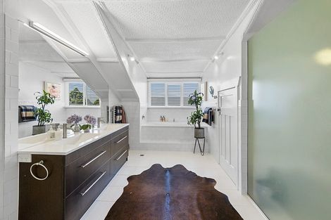 Photo of property in 7 Glen Almond Street, New Plymouth, 4310